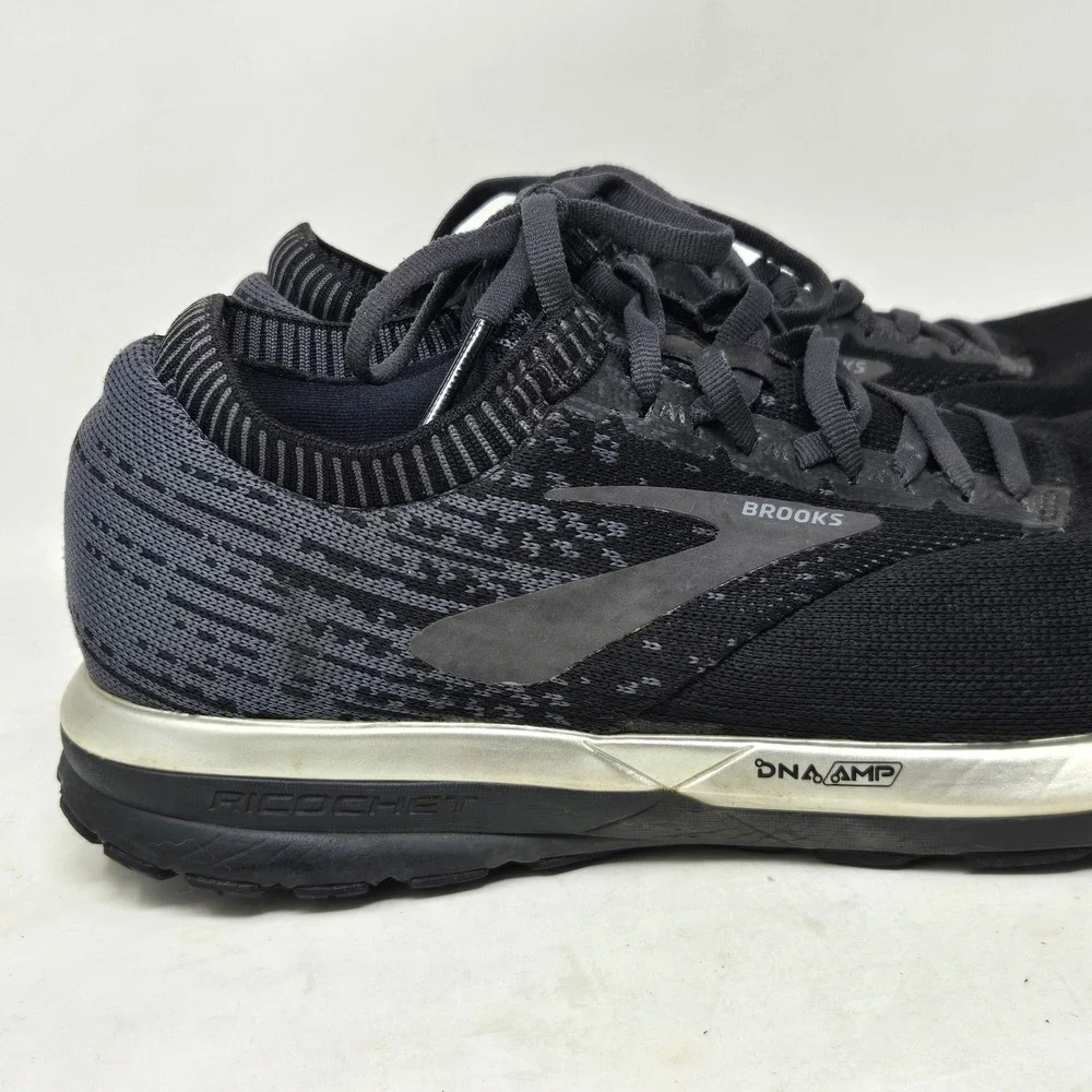 Brooks Ricochet Mens Running Shoes Black Grey Silver DNA AMP 1202821B057 Size 11